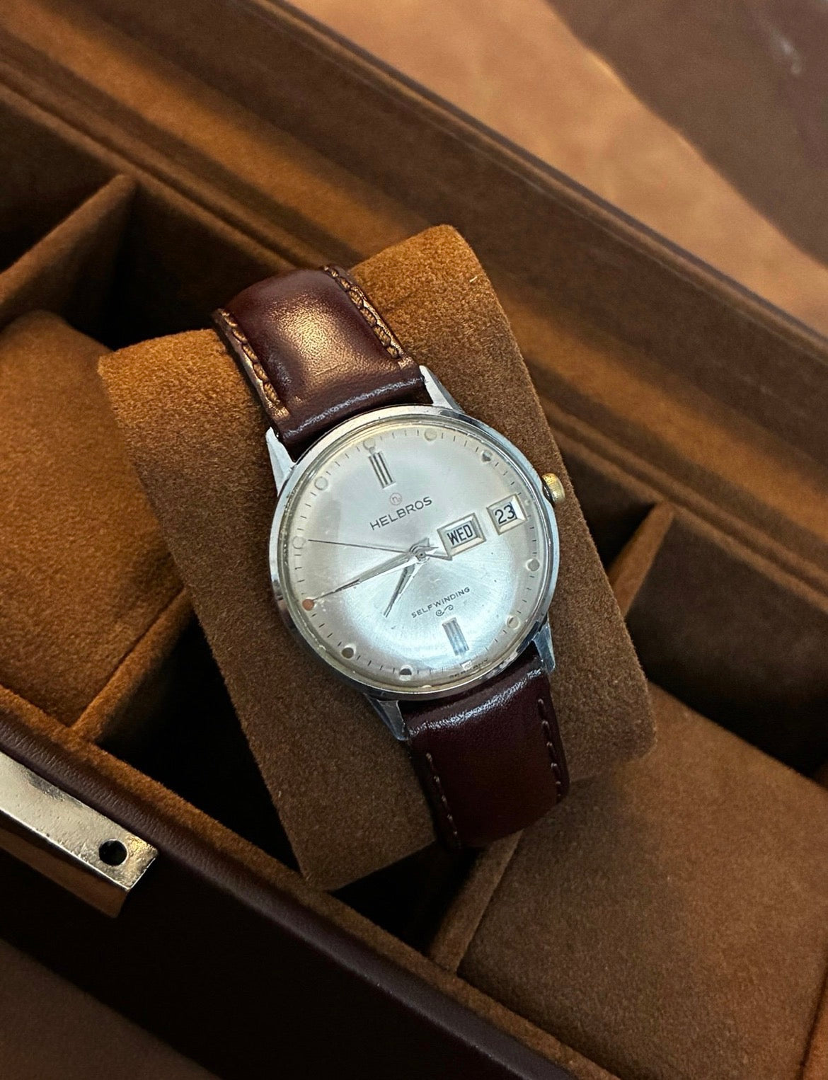 Vintage Helbros Selfwinding Day Date Mens Watch Silver Dial Leather Strap
